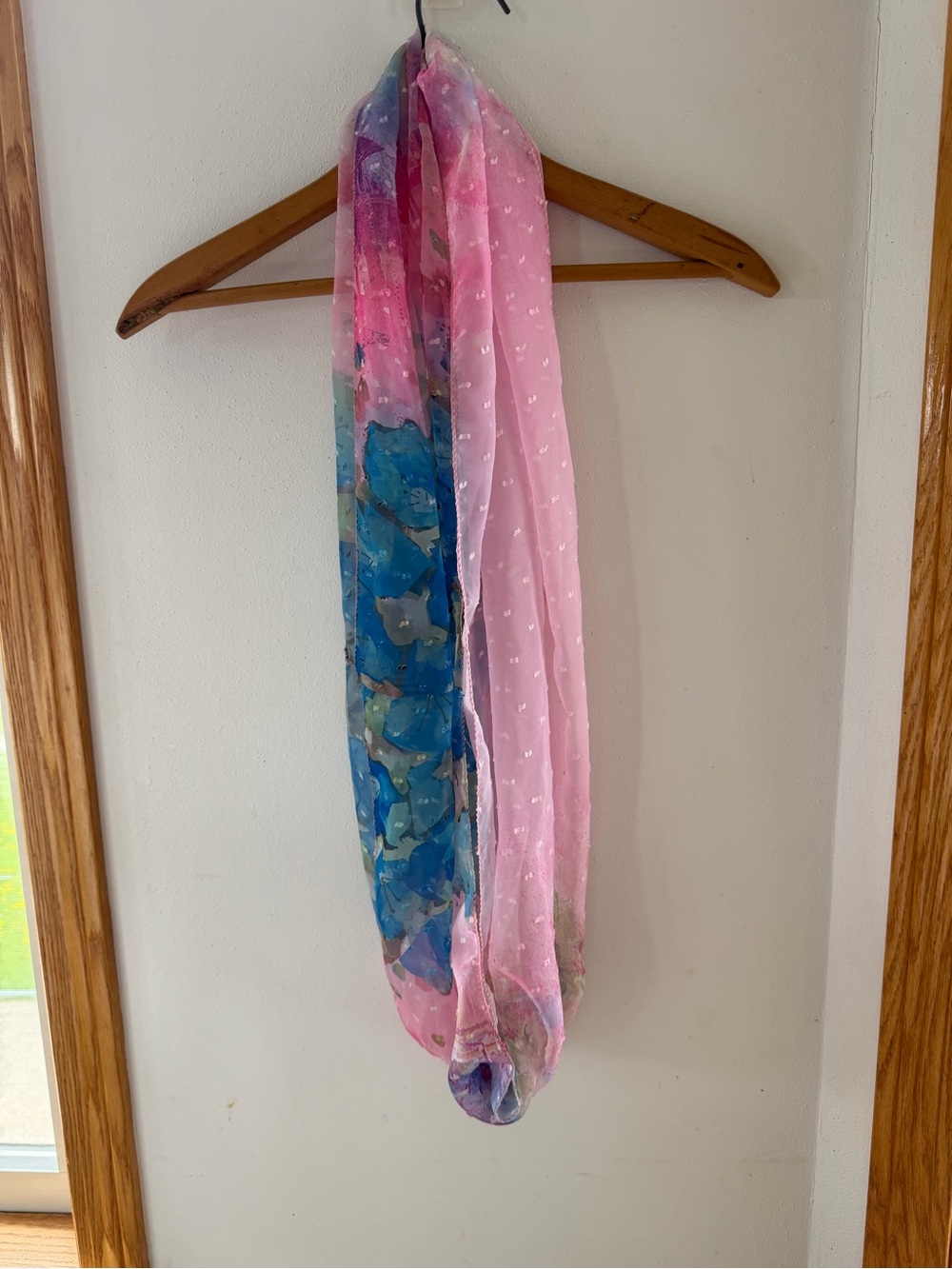 Lightweight Pink & Blue Sheer Infinity Scarf - Picture 3 of 4